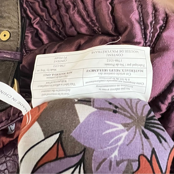 Chic Purple Croc-Embossed Shoulder Bag - Picture 5 of 6